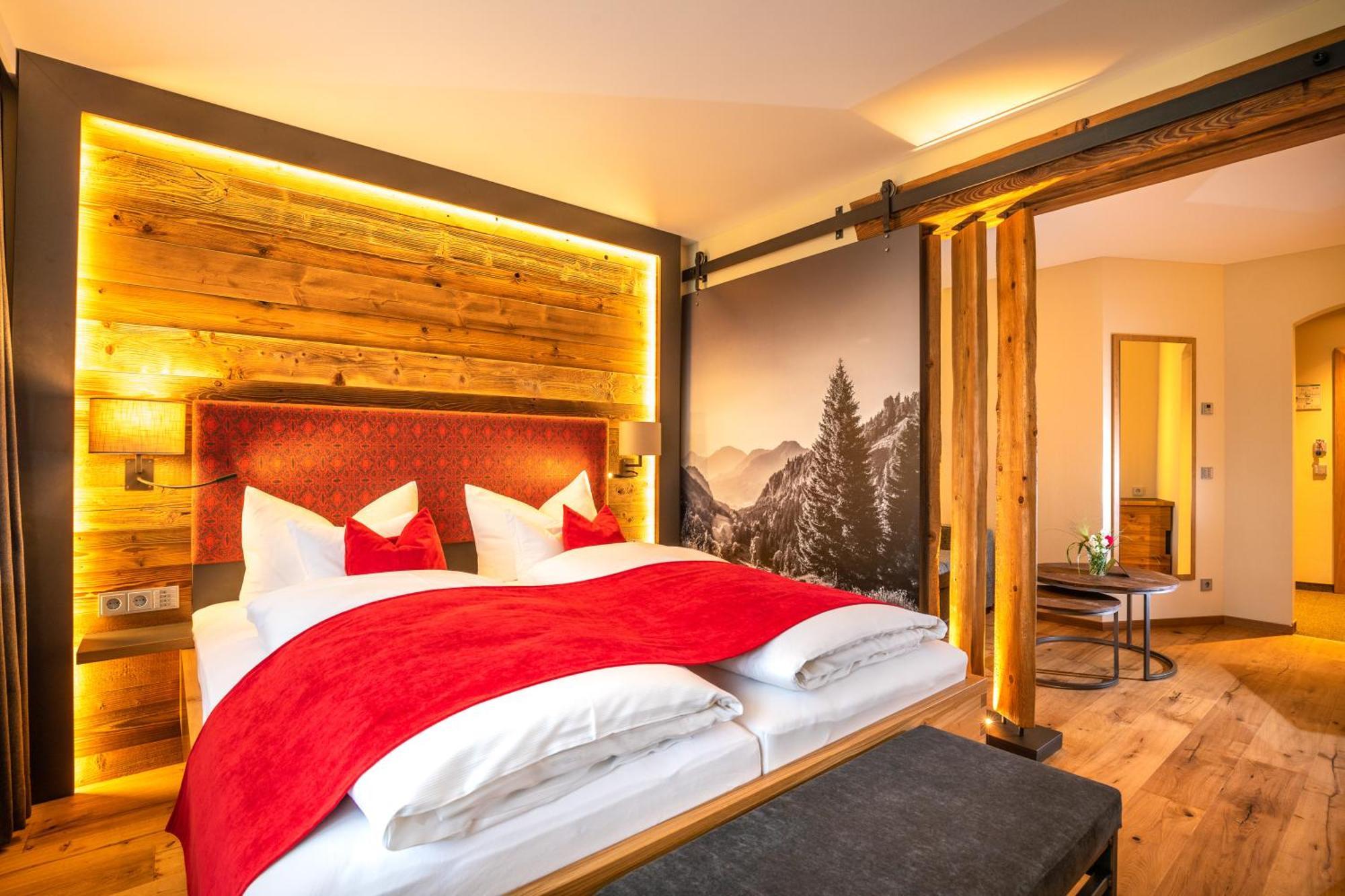 Hotel Zur Post Ruhpolding Exterior photo
